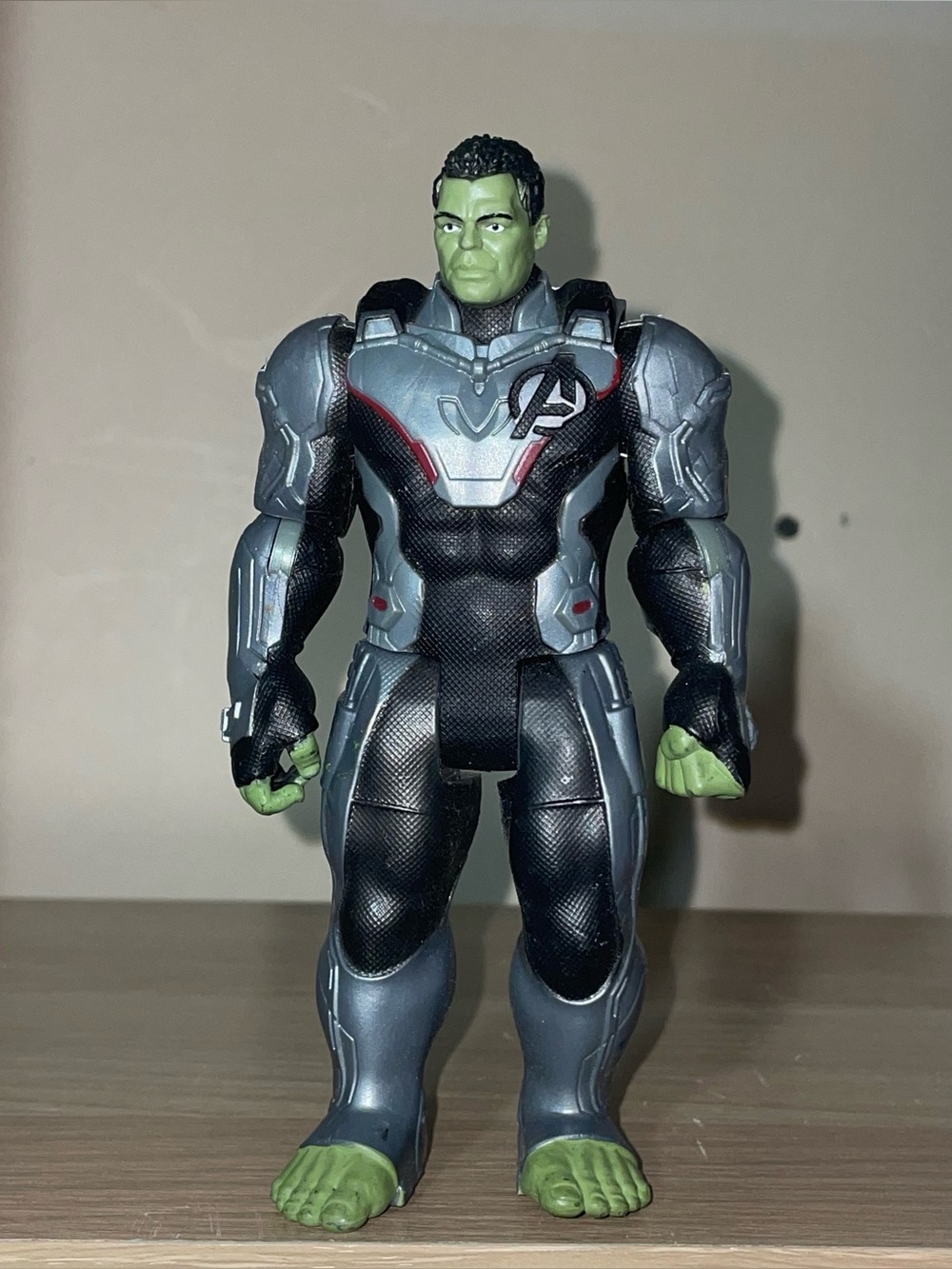 Marvel Avengers Endgame Smart Hulk Titan Hero Figure Hasbro 2018
